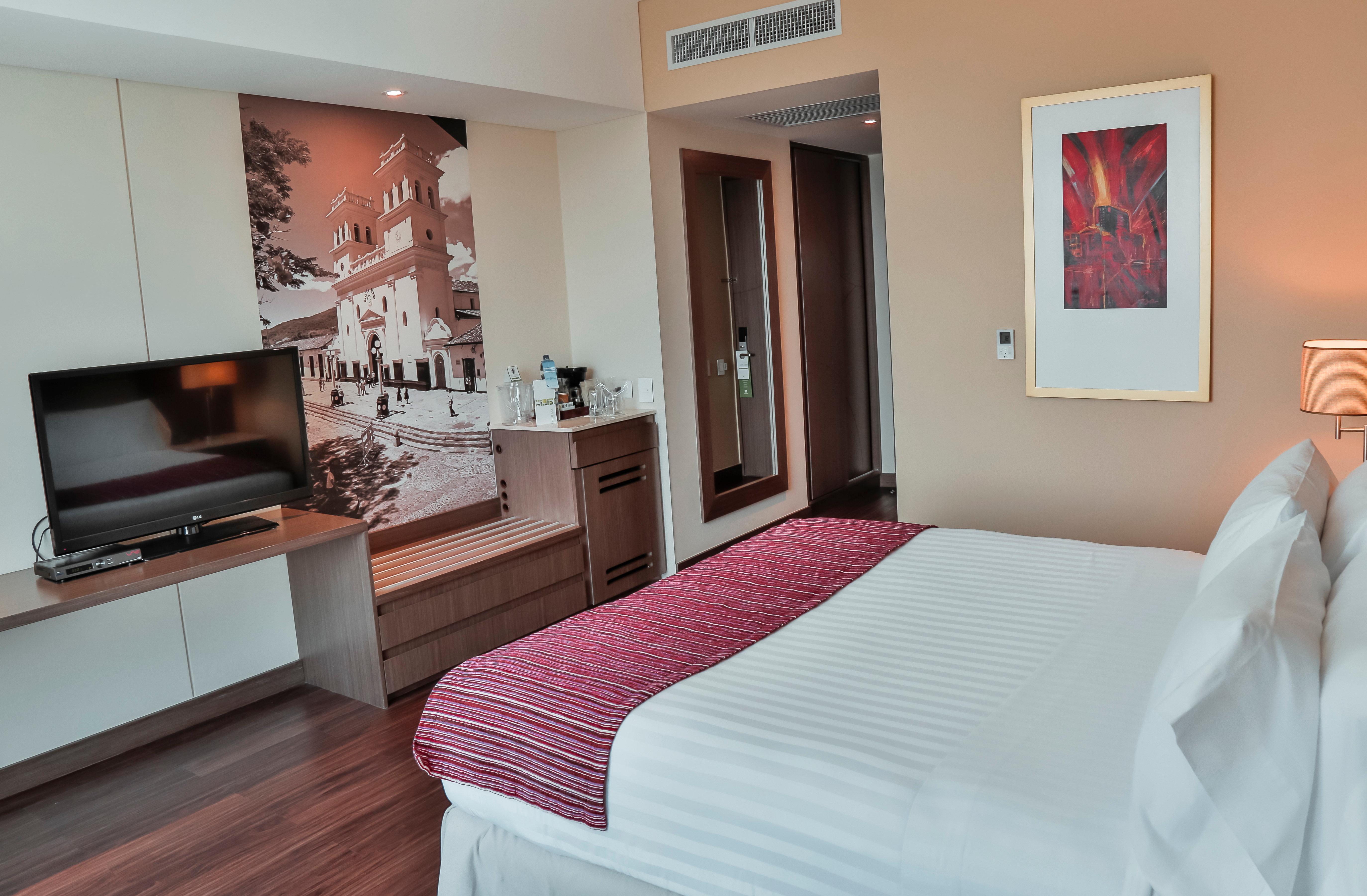 Holiday Inn Bucaramanga Cacique By Ihg Exteriér fotografie A room at the hotel