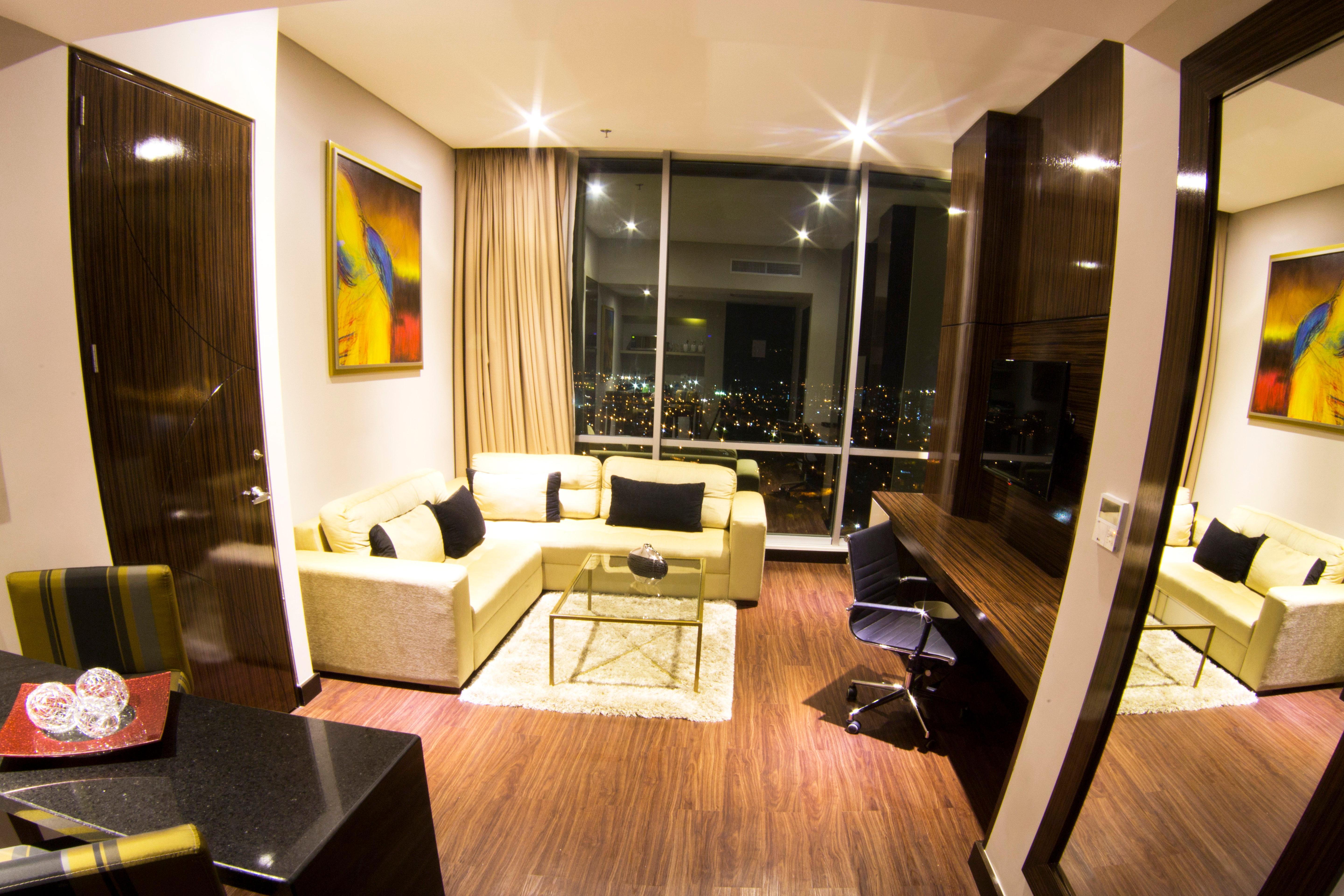 Holiday Inn Bucaramanga Cacique By Ihg Exteriér fotografie A living room in a condominium