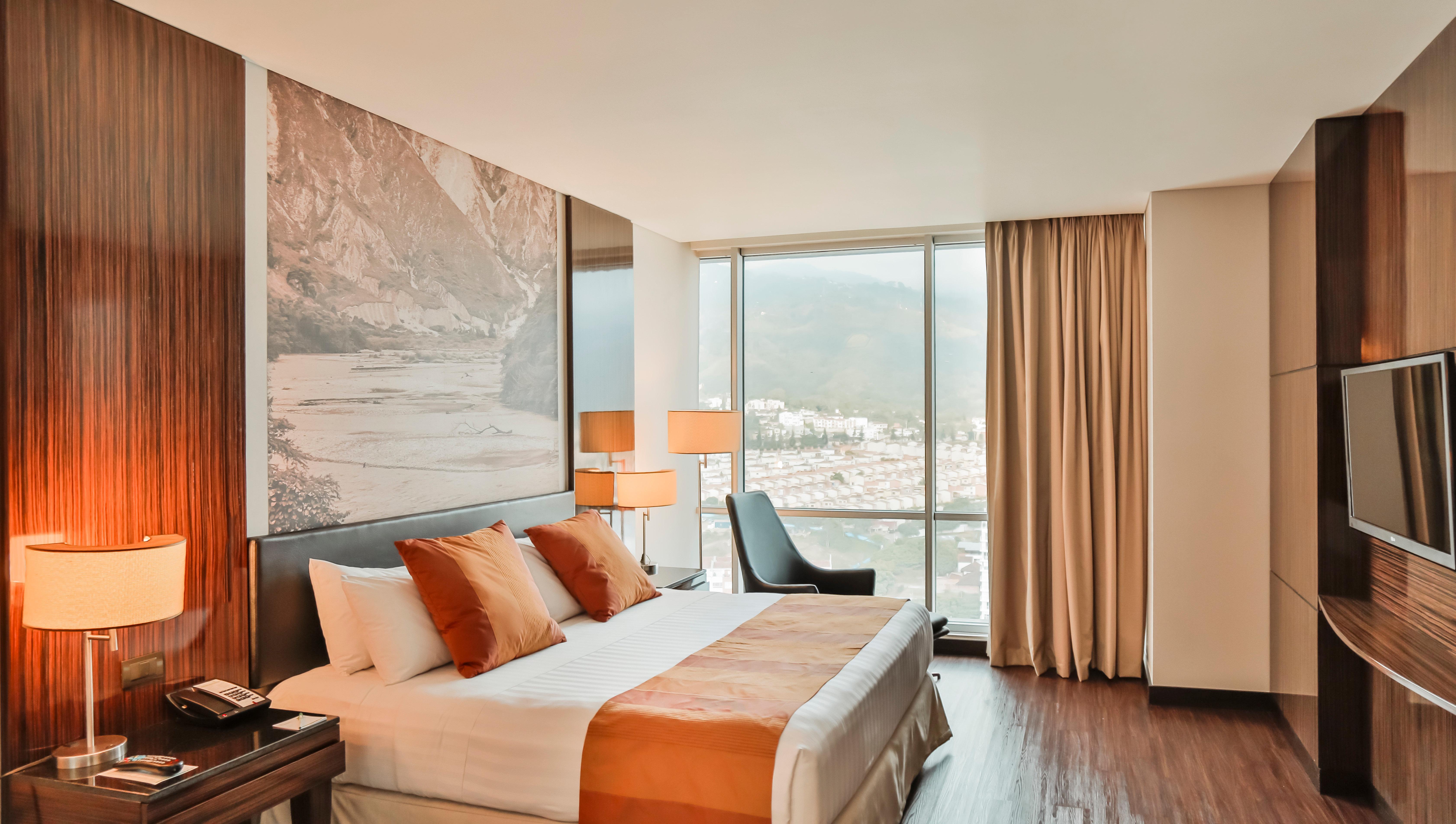 Holiday Inn Bucaramanga Cacique By Ihg Exteriér fotografie A bedroom at the hotel
