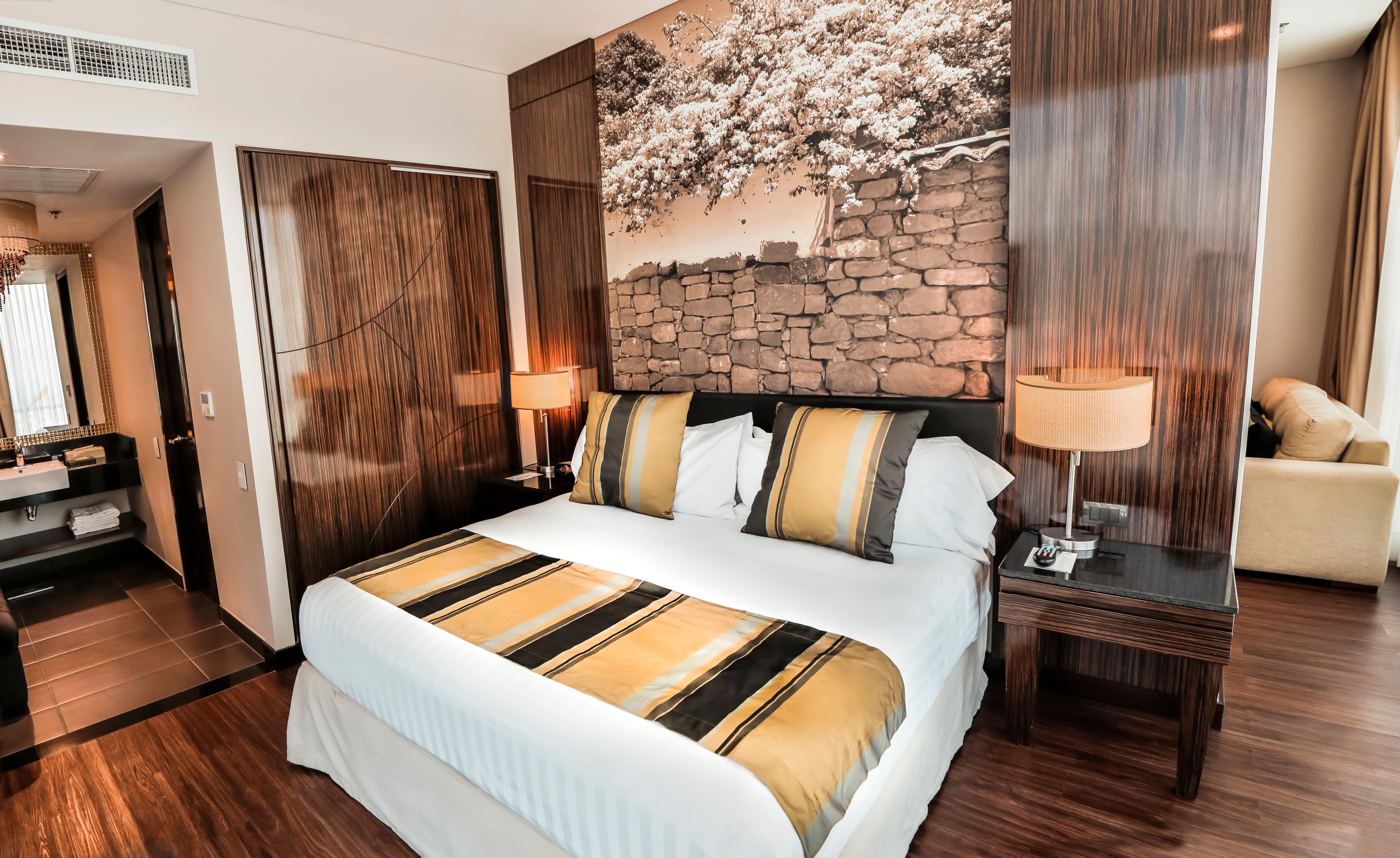 Holiday Inn Bucaramanga Cacique By Ihg Exteriér fotografie A bedroom at the hotel